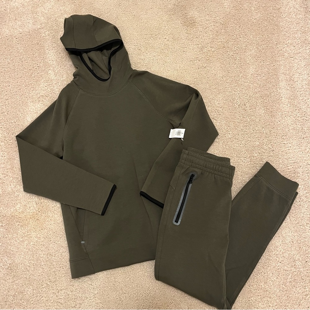 Boys Old Navy Green Hooded Sweatshirt and Joggers Set